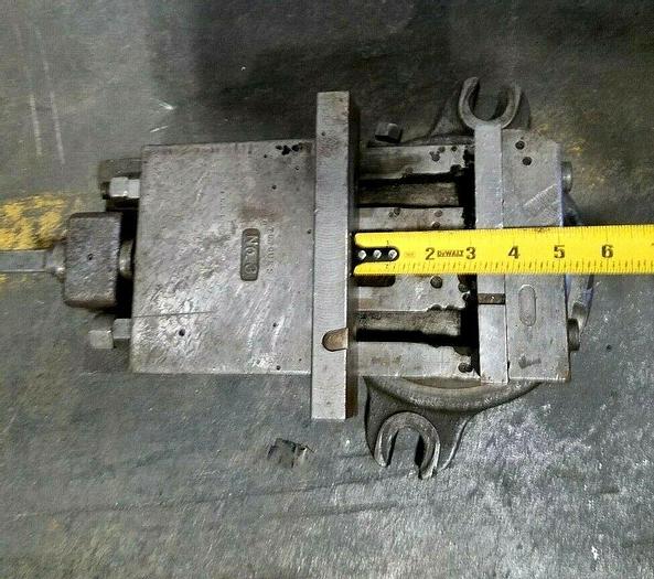 Used Brown & Sharpe No. 3 Milling Vise 6" Jaws Rotating Base for Milling Machine