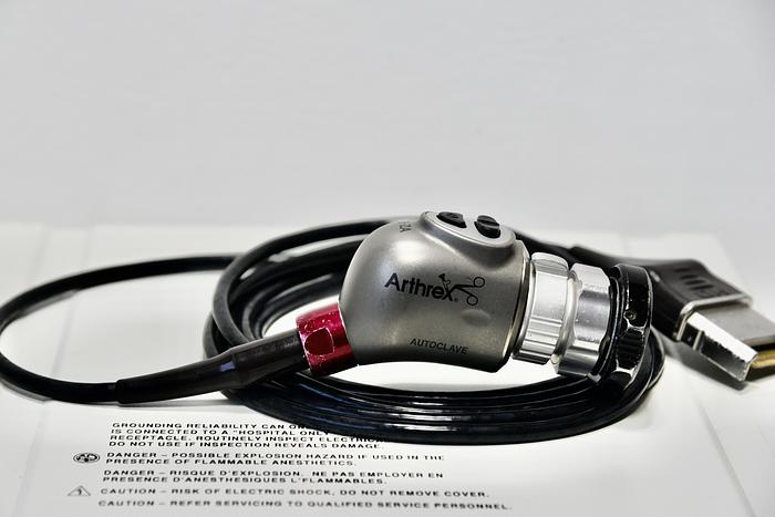 Used Arthrex IR8101 SCB Image 1 Hub with IR8006 H3-ZA Camera Head