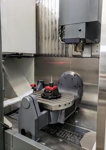 Used 2014 HAAS UMC-750 5-Axis Machining Center ***Extremely Low Hours***