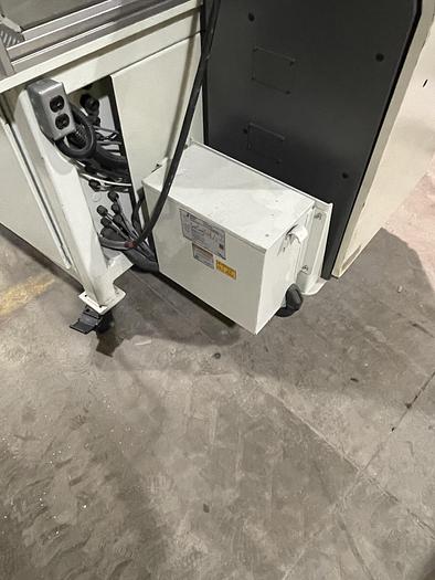 Used FANUC M10iA/10S 10KG X 1098MM H-REACH 6 AXIS ROBOTIC CELL WITH R30iA CONTROLLER
