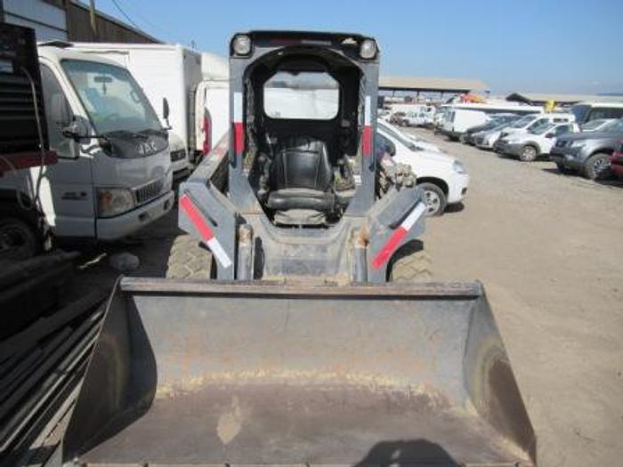 Usado 2015 JOHN DEERE 318 D