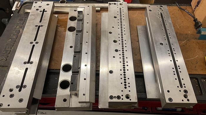 Gebraucht 1992 Kugler-Womako 340-2P variable Stanze