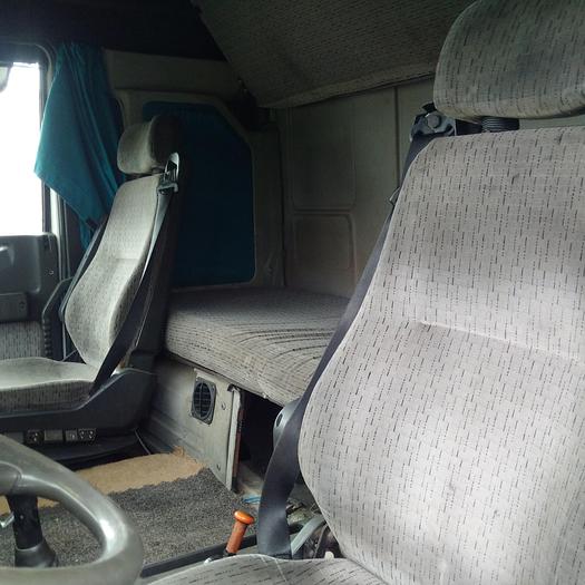 Usado 2001 IVECO Eurostar 440E43T tractor unit