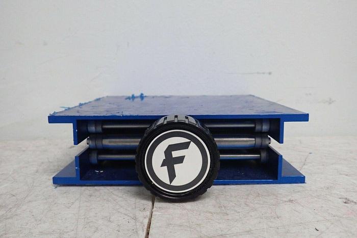 Used Fisher Scientific Lab Jack, 79lb capacity, 20cm x 20cm (8" x 8")