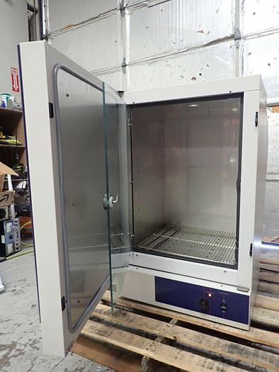 Used Precision Cat. No. 51221089 Incubator 51221089