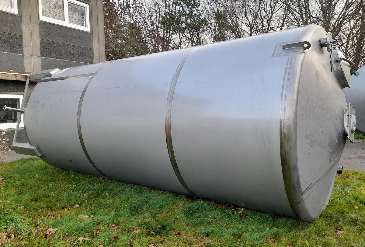Used Tank, rustfrit stål