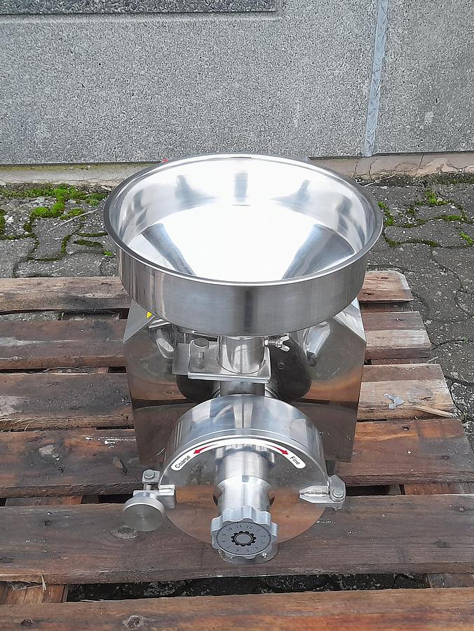 Used Mølle - Grain Grinder