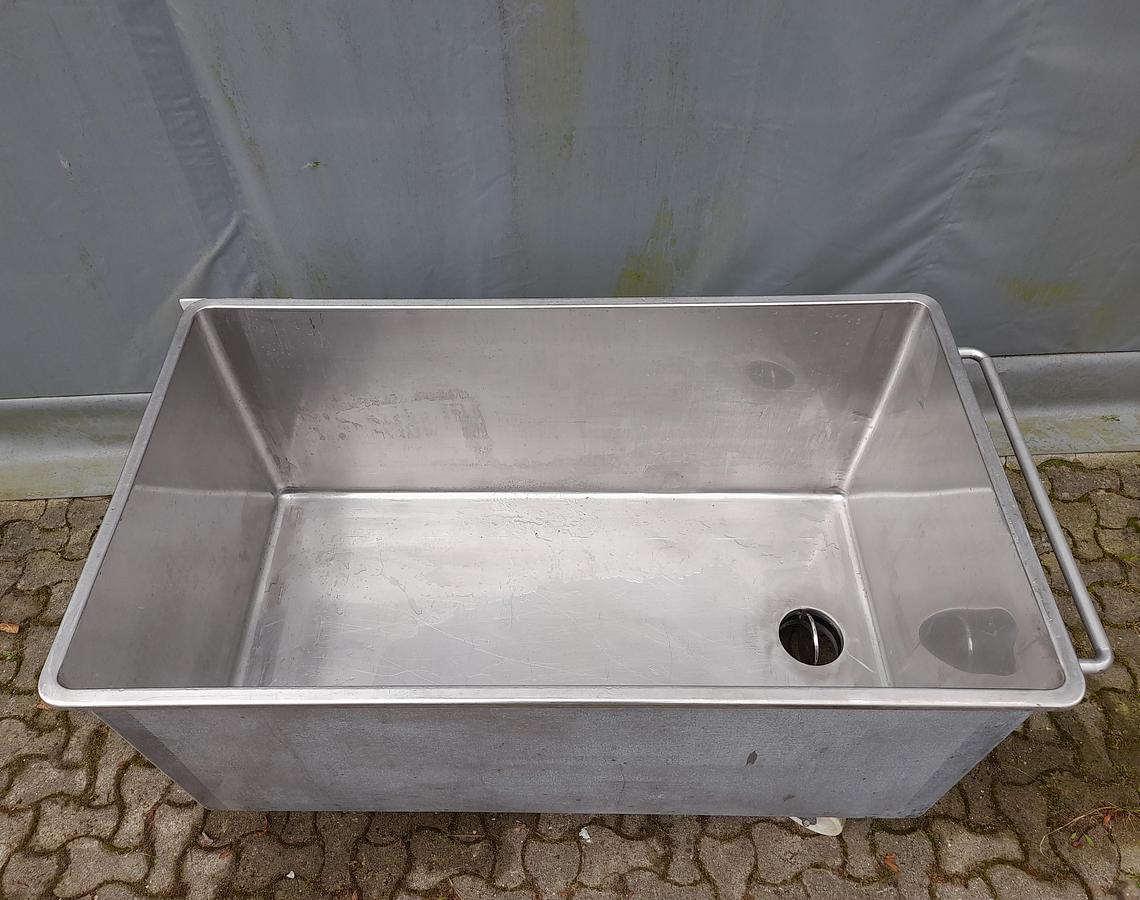 Used Kar, rustfrit stål