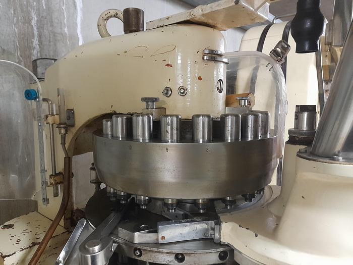 Used Tabletpresse - Kilian