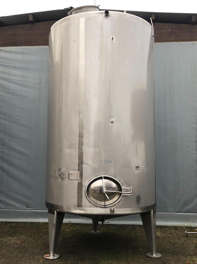 Used Tank, rustfrit syrefast stål - Kronjysk Stål