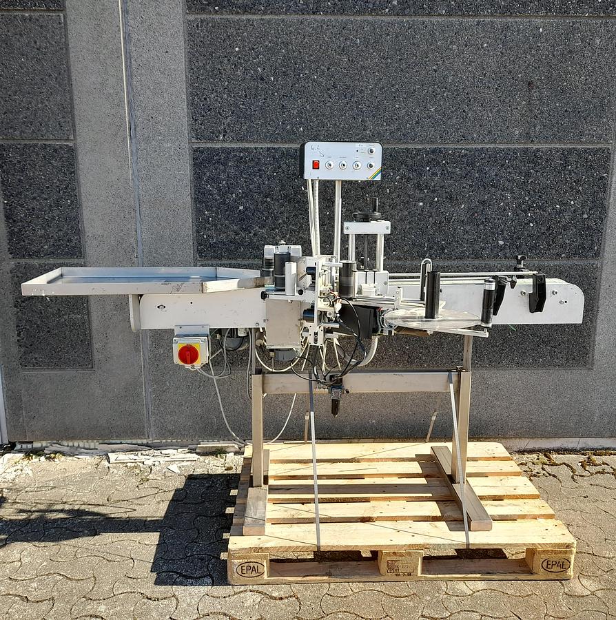 Used Etiketteringsmaskine - EME