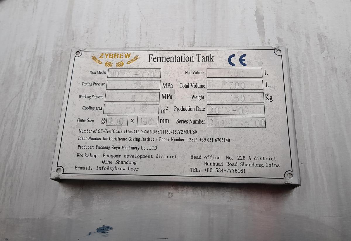 Used Tank, rustfrit stål