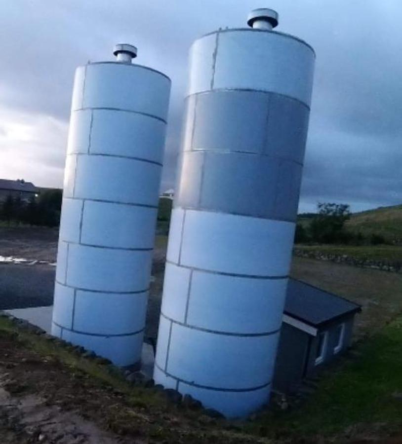 Used Tank, rustfrit stål - Handing
