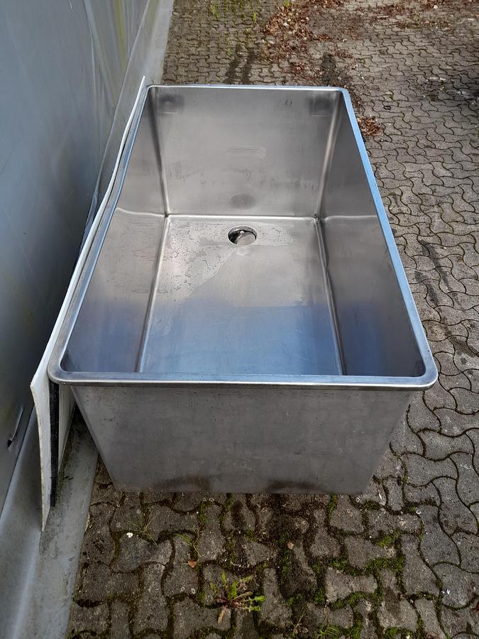 Used Kar, rustfrit stål