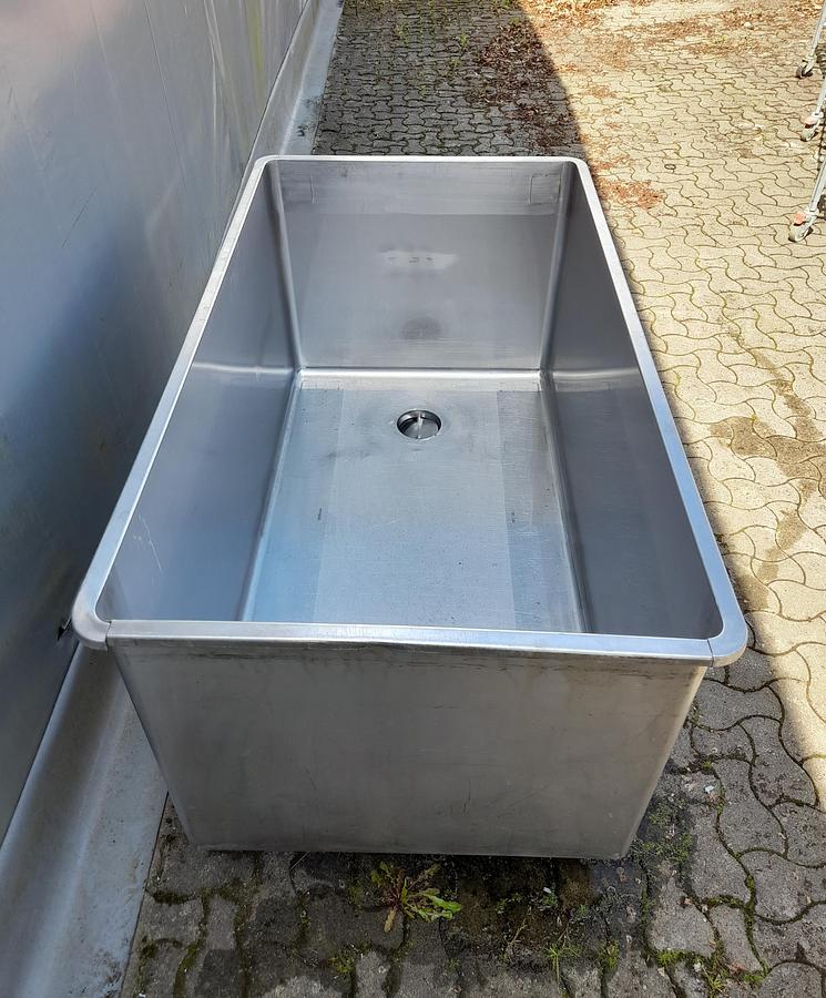Used Kar, rustfrit stål