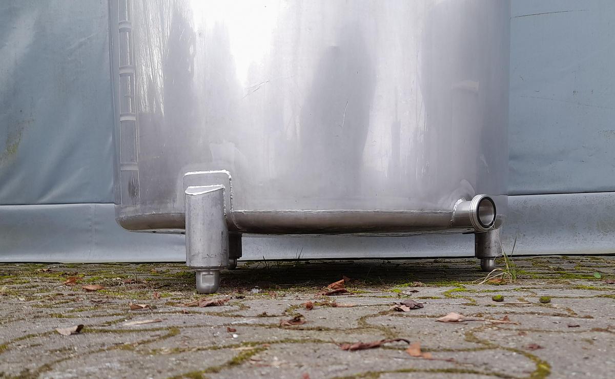 Used Tank, rustfrit stål