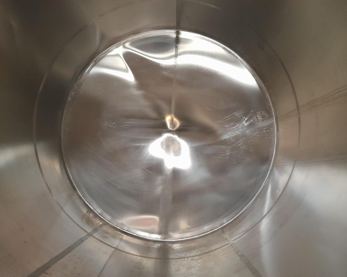 Used Tank, rustfrit stål