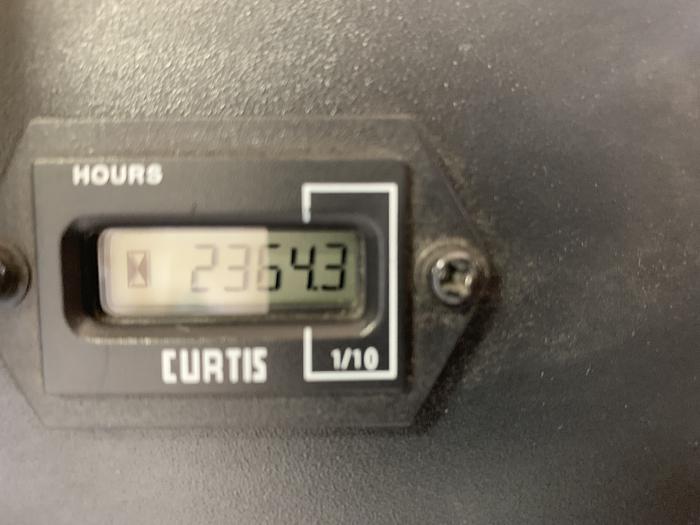 Used FANUC M900iA/600 6 AXIS CNC ROBOT WITH R30iA CONTROLLER