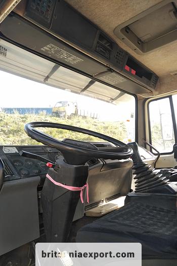Used 1990 VOLVO FL617 Intercooler flatbed truck