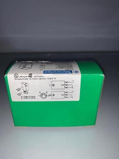 XUM0AKSAM8T Photoelectric Telemecanique