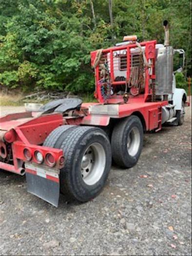 Used 2009 International Winch Tractor