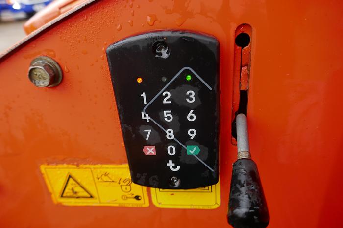 Used 2011 KUBOTA U17-3a