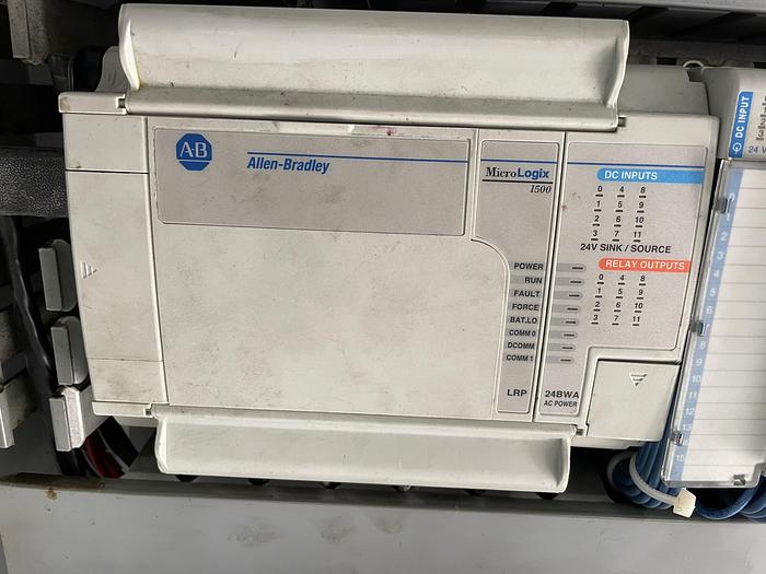 Used 2005 Ellis 900lb washer/extractor