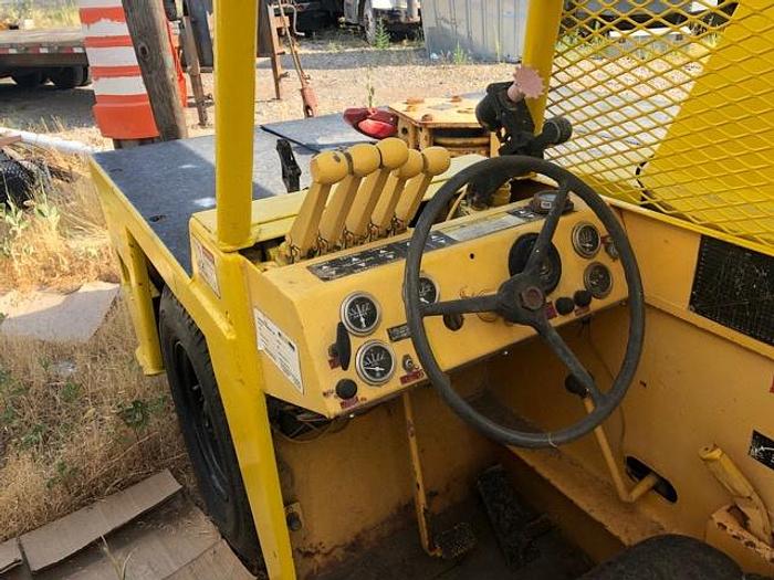 Used HB17130 Broderson Crane