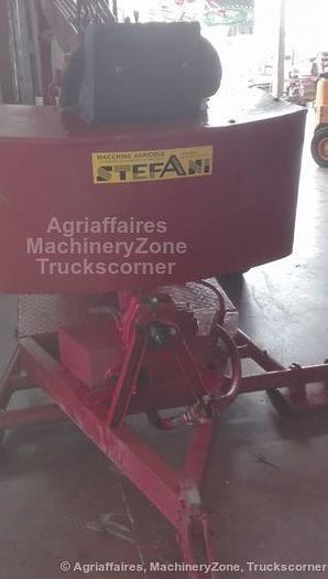 Usato Caricatore carrellato a PDF per movimentazione