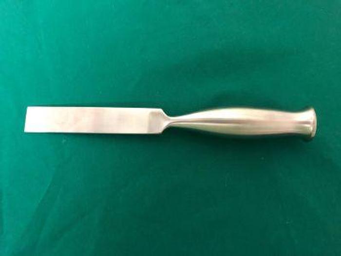 Used Chisel Smith Peterson Straight 20mm Wide by 200mm (8in)