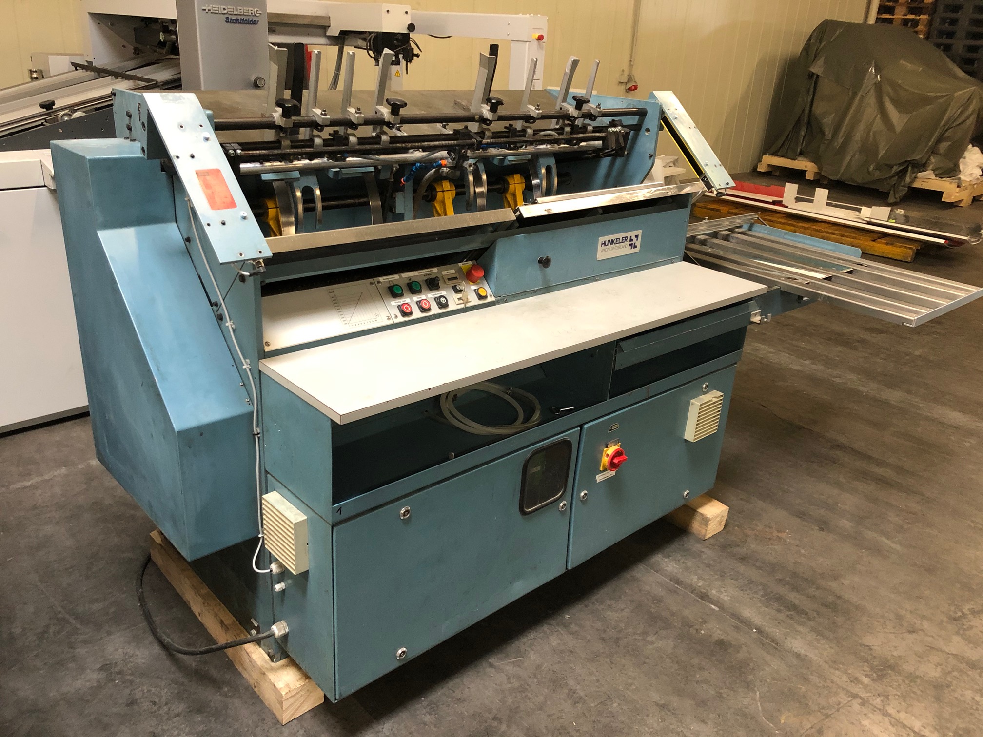 Used 1990 Hunkeler VA 520 K