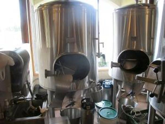 Used Pub 7 bbl brewery