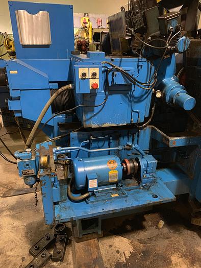 Used CINCINNATI MODEL 220-8 CENTERLESS GRINDER
