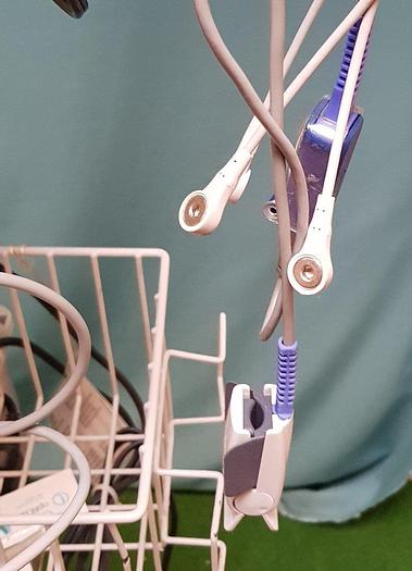 Used  WelchAllyn Propaq CSV Patientenmonitor auf Trolley mit Zubehöre