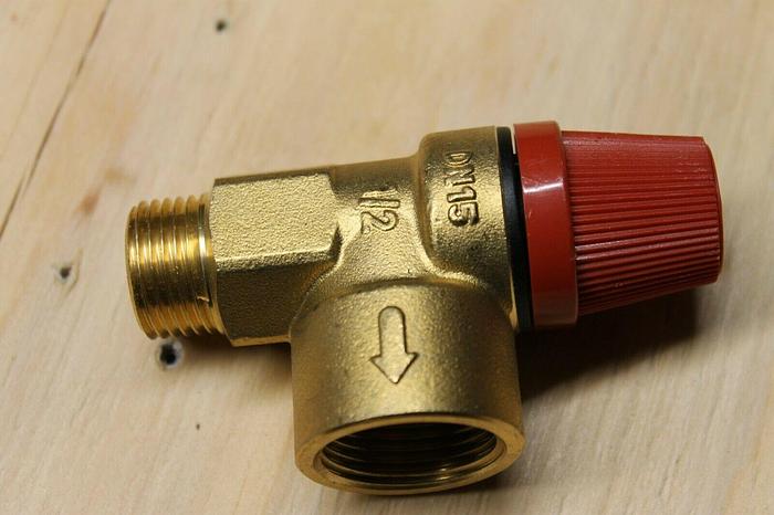 Press Relief Valve 2.5bar 1/2" bsp GHA-70