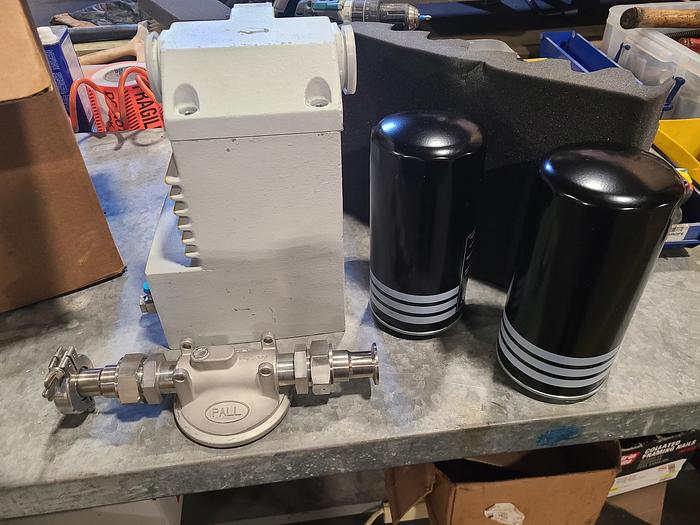 Used Leybold AR S40/65 with CFS 40-65 Chemical Filter for Leybold D 40BCS