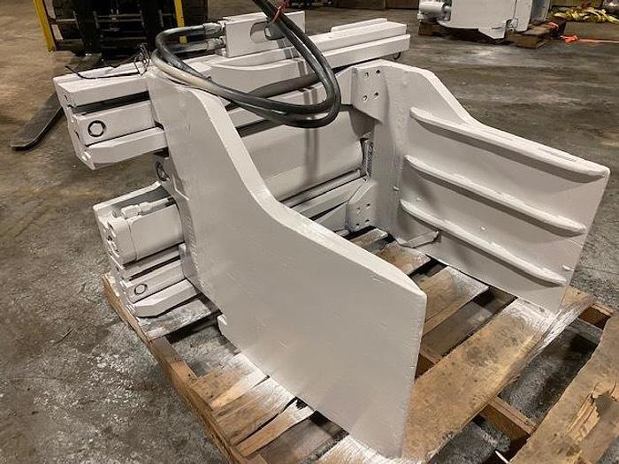 Used CASCADE SIZE 50D BALE CLAMP 5,000LB CAPACITY