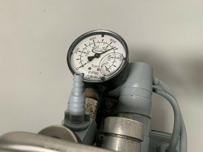 Used Vacuubrand ME 2SI Diaphragm Vacuum Pump
