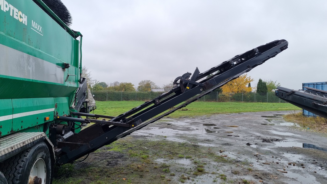 Used Trommelsiebmaschine Komptech MAXX