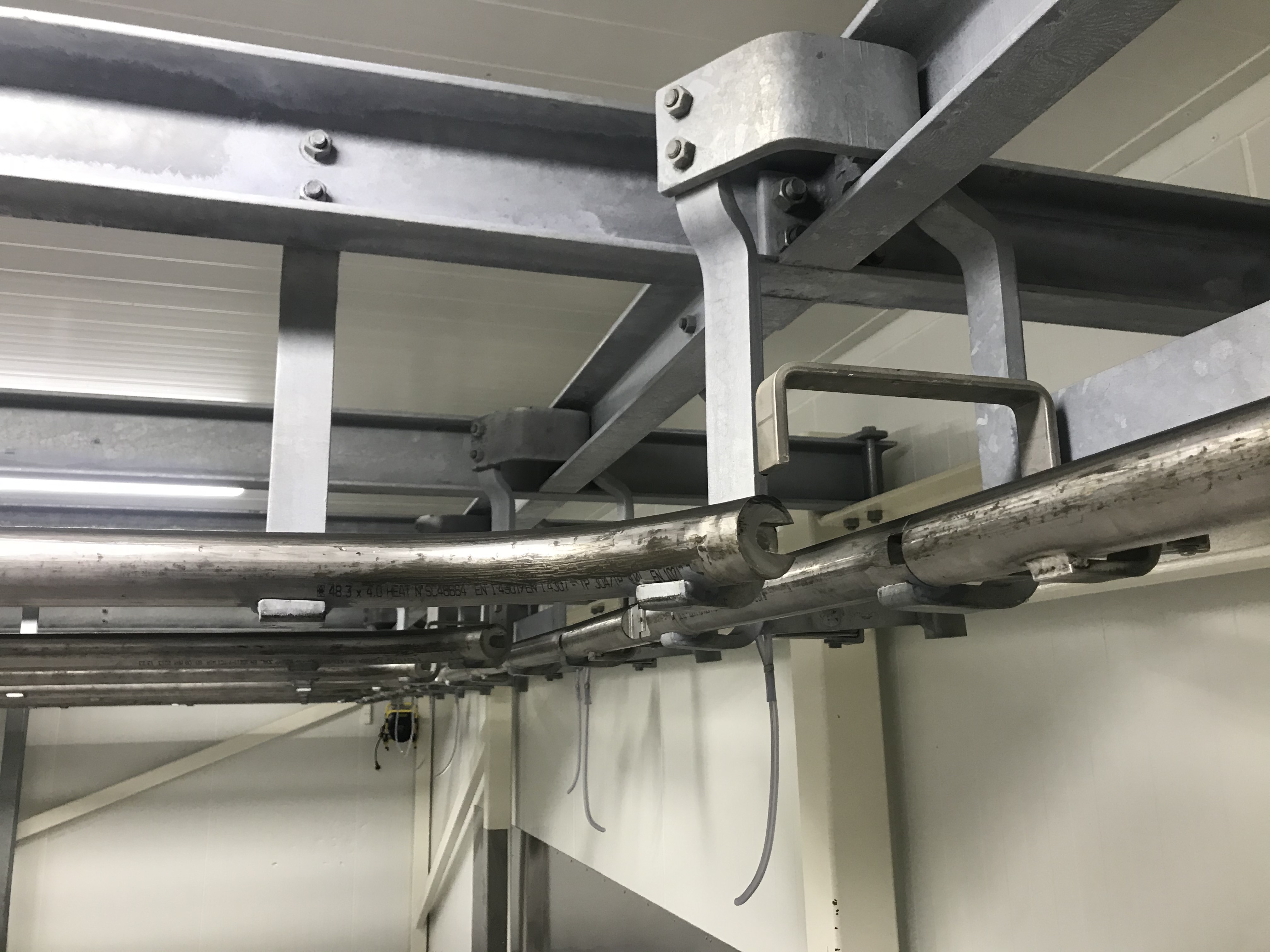 Begagnad Slaktbanor till Kylrum 14x6meter, 2 rum