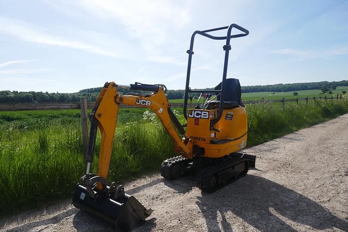 Used 2018 JCB 8008 CTS