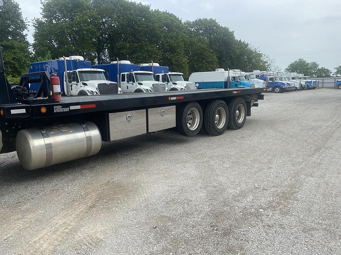 Used 2009 Peterbilt 386 Rillback wrecker