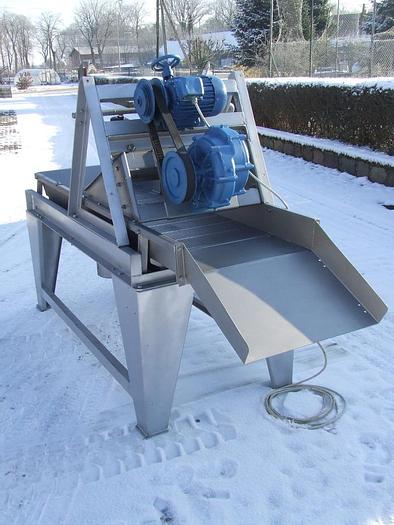 Used Przenośnik wibracyjny z ociekiem, produkcji "FEMIA"