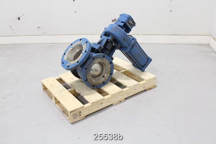 Used Jamesbury  3 Way Control Valve, 8", Cf8M Body, Neles Jamesbury St 600 Actuator, Np724B Positioner, Cf8M, Storeroom Spare #25538