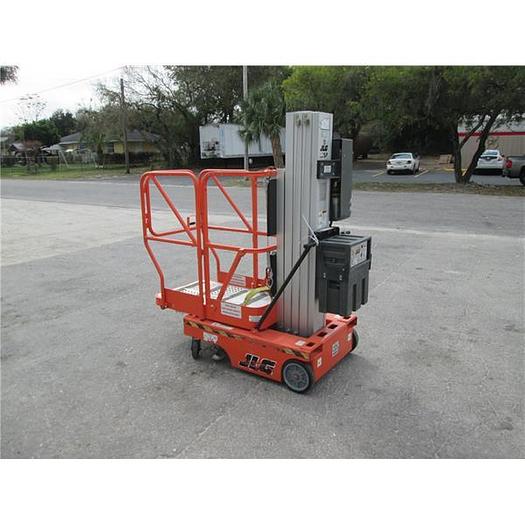 2000 JLG Model SP15 Personnel Man Lift