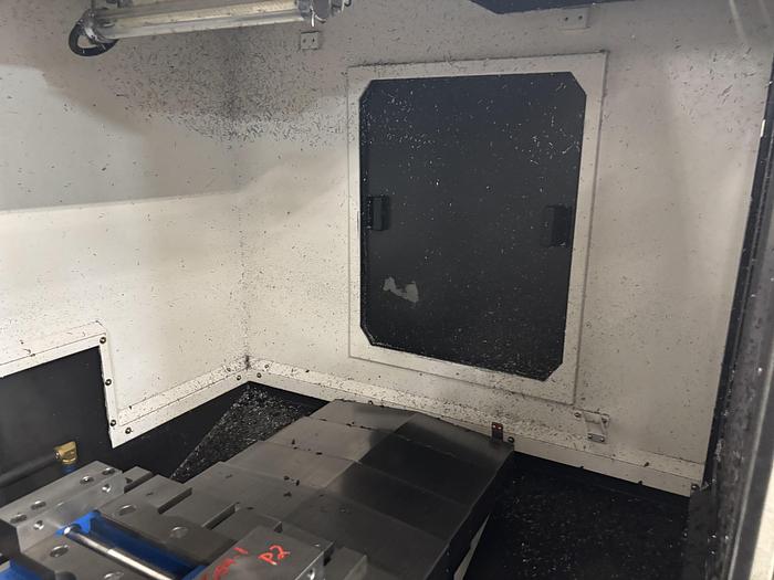 Used Hyundai F500 PLUS CNC Vertical Machining Center