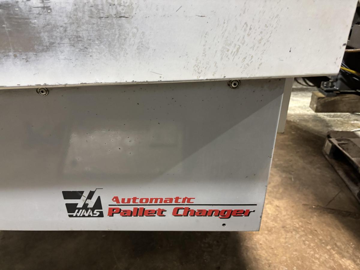 Used 2002 Haas VF3D-APC CNC Machining Center