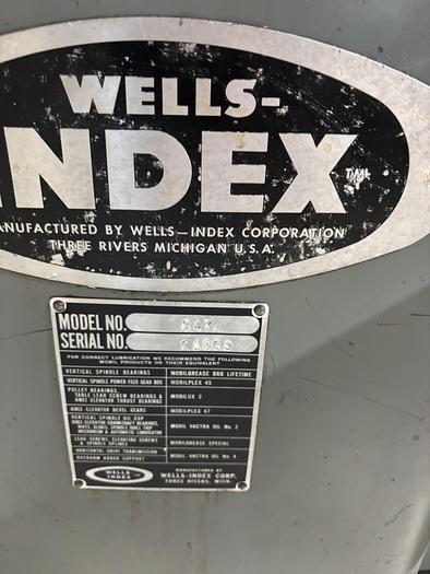 Used Wells Index Vertical Manual Mill