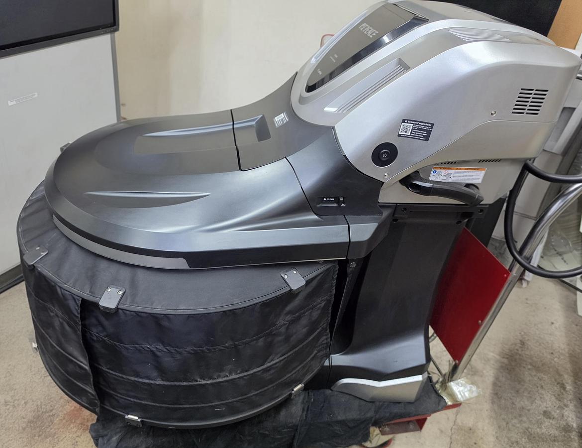 Used Keyence VL-770 3D Scanner CMM