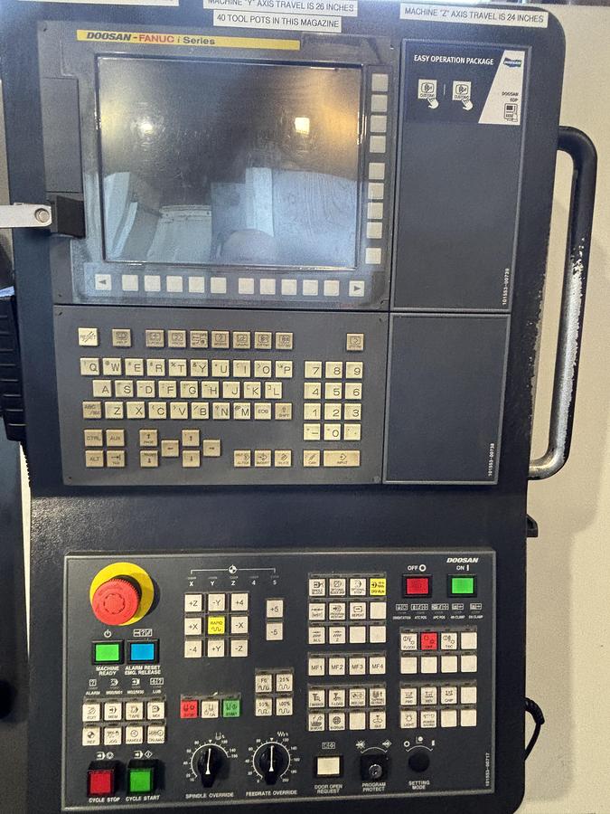 Used Doosan DNM 6700 CNC Vertical Machining Center
